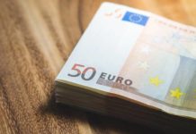 Bloomberg: Πρόωρες αποπληρωμές 13 δισ. ευρώ σχεδιάζει η Αθήνα – Πέφτει το χρέος κάτω από της Ιταλίας
