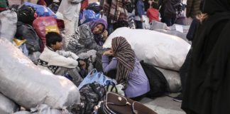 Μεγάλη φωτιά στη Μόρια- Πληροφορίες για νεκρό παιδί