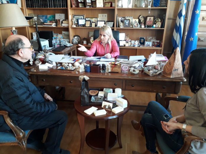 ΚΟΛΥΝΔΡΙΝΗ ΚΑΜΠΑΣ