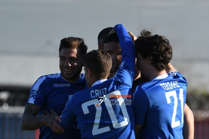 NIKH ΤΡΙΓΛΙΑ (3)