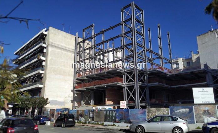 PARKING ΠΑΡΚΙΝΓΚ ΦΙΛΕΛΛΗΝΩΝ