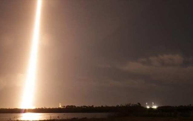 ena-istoriko-taksidi-epituxis-i-ektokseusi-tou-solar-orbiter-ton-eod-kai-nasa