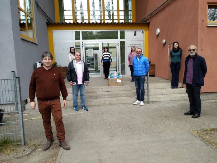 GriechischeGemeineNürnberg_022_MaskesSxoleia