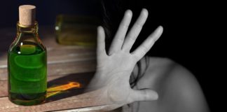 Βιτριόλι: Έλεγχο πώλησης σε όλες τις επικίνδυνες ουσίες ζητούν χημικοί