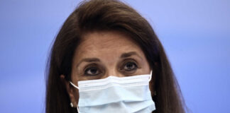 Καθηγήτρια ΕΚΠΑ Β. Παπαευαγγέλου: Οδηγίες για την κατάλληλη μάσκα για παιδιά και τη σωστή χρήση της