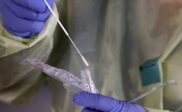 126 νέα κρούσματα κορωνοϊού σε όλη τη χώρα