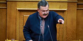 Ο χρυσαυγίτης Χρήστος Παππάς εμφανίστηκε και… έδωσε συνέντευξη ενώ καταζητείται