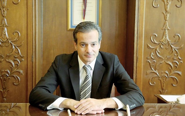 o-neos-proedros-tou-emporikou-sullogou-athinon-esa-stauros-kafounis