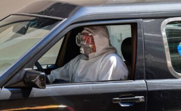 «Εγώ θα ανοίξω το φέρετρο, δεν υπάρχει κορωνοϊός»