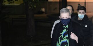 «Δεν έφυγε καθόλου από την Ιθάκη, ούτε δευτερόλεπτο», λέει για τον Λιγνάδη η Κούρκουλα