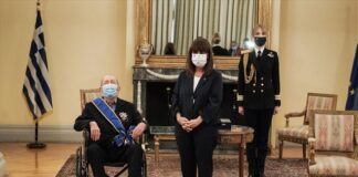 Παρασημοφορήθηκε από την ΠτΔ ο εφοπλιστής Ιάκωβος Τσούνης