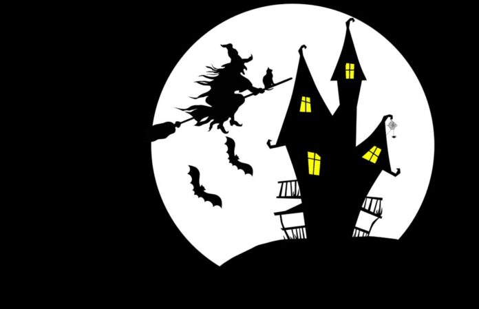witch-house-moon-light-creepy-halloween-1587815-pxhere.com_-1024x660