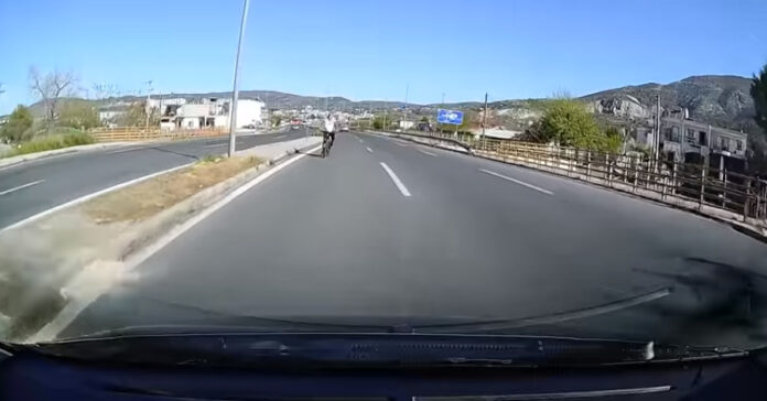 ΠΟΔΗΛΑΤΟ ΠΕΡΙΦΕΡΕΙΑΚΟΣ