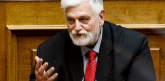 Λοβέρδος για Άγιο Φως: «Η κυβέρνηση θα κάνει ό,τι είναι απαραίτητο για να πραγματοποιηθεί η μεταφορά του»