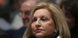 Θρήνος για την Φάνη Πάλλη Πετραλιά