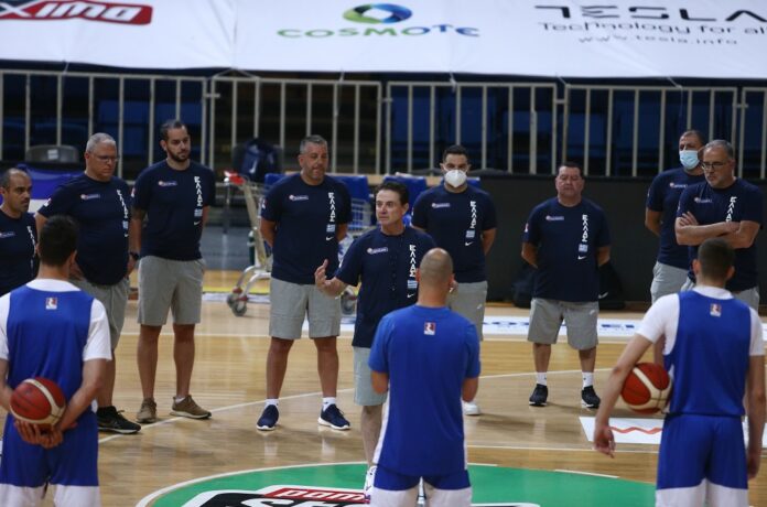 ÐÑÙÔÇ ÓÕÃÊÅÍÔÑÙÓÇ ÔÇÓ ÅÈÍÉÊÇÓ ÁÍÄÑÙÍ<BR>*** EOK ***