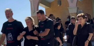 Μνημόσυνο με δάκρυα, μπομπονιέρες και ένα γιατί να παραμένει βασανιστικά αναπάντητο