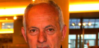 Πέθανε ο Γιάννης Κανελλόπουλος