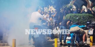 Με γκαζιές και σπινιαρίσματα αποχαιρετούν μηχανόβιοι τον αγαπημένο τους τραγουδιστή