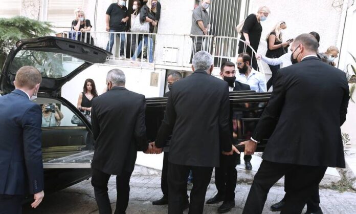 mikis-theodorakis-ethniko-penthos