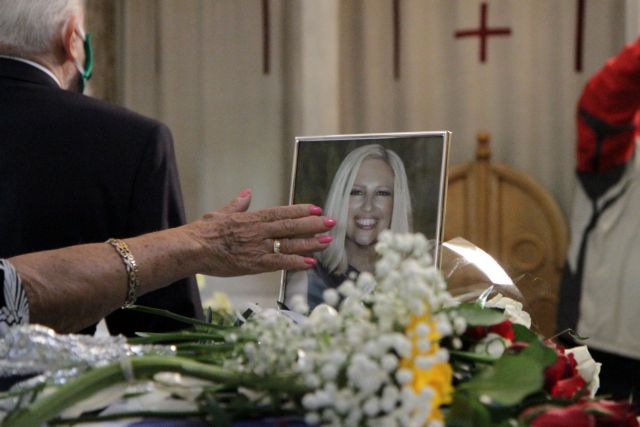 ΘΑΝΑΤΟΣ ΤΗΣ ΠΡΟΕΔΡΟΥ ΤΟΥ ΚΙΝΗΜΑΤΟΣ ΑΛΛΑΓΗΣ ΦΩΦΗΣ ΓΕΝΝΗΜΑΤΑ / ΣΕ ΛΑΪΚΟ ΠΡΟΣΚΗΝΥΜΑ Η ΣΟΡΟΣ ΣΤΗΝ ΜΗΤΡΟΠΟΛΗ ΑΘΗΝΩΝ(ΓΙΕΝΑΝΤΑ ΝΤΕΛΑΙ/EUROKINISSI)