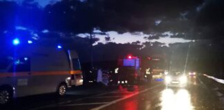 Νεκρά δύο αδέλφια σε τροχαίο – Το Ι.Χ. τους συγκρούστηκε μετωπικά με φορτηγό