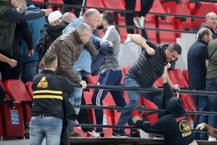 <br><br> ÂÏËÏÓ - ÁÑÇÓ <br>VOLOS - ARIS <br>(SUPERLEAGUE 2021-2022)