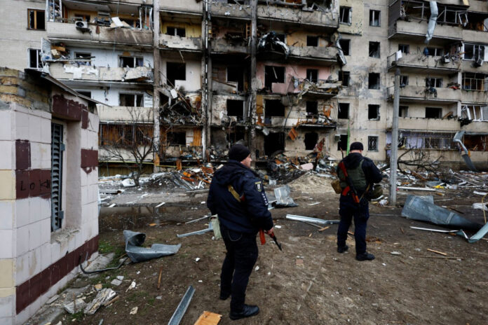 2022-02-25T062356Z_2116856991_RC2UQS9Q6PNA_RTRMADP_5_UKRAINE-CRISIS-1024x683