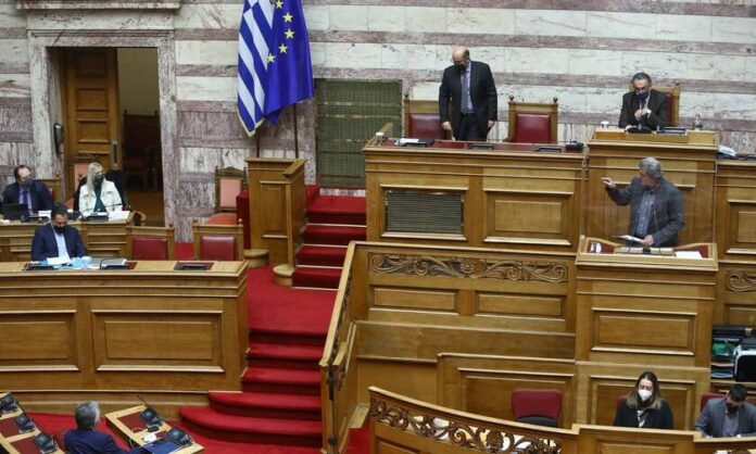 vouli-polakis