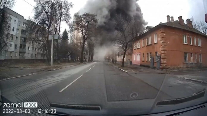 2022-03-03T132114Z_975201095_RC21VS91BDOX_RTRMADP_5_UKRAINE-CRISIS-CHERNIHIV-BLAST-UGC-1024x576
