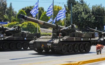 25η Μαρτίου: Στη θέση τους τα άρματα μάχης για την παρέλαση