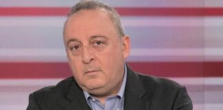 Στο νοσοκομείο εκτάκτως ο Καμπουράκης