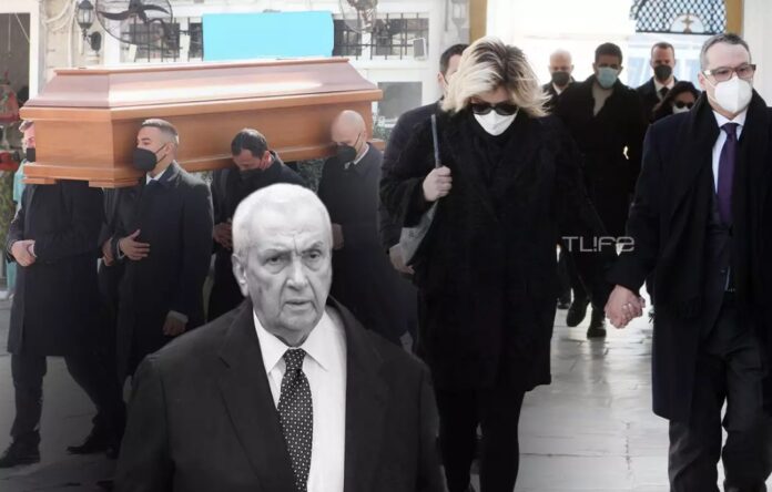 κοντομηνς