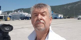 Πέθανε ο Βασίλης Λώλος