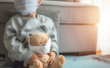 Οξεία Ηπατίτιδα: Τι συμβαίνει με το νέο κλινικό σύνδρομο που χτυπά παιδιά – Τα επικρατέστερα σενάρια