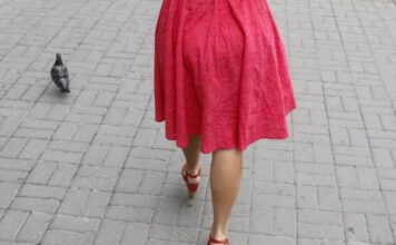 Η καλλίγραμμη κοπέλα είναι πάντα το δόλωμα – Εκβιασμοί πίσω από τη νέα διαδικτυακή απάτη