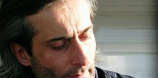 Πέθανε ο Νίκος Κτενάς