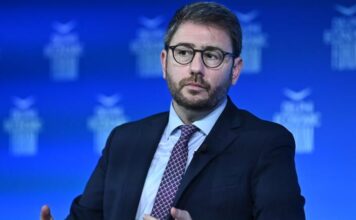 Ανδρουλάκης για παρακολουθήσεις: Αυτοί που με προέτρεπαν να ενημερωθώ κρυφά, αρνούνται να ενημερωθούν θεσμικά