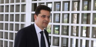Κατάθεση γραπτού υπομνήματος από τον Θανάση Κουκάκη για την παρακολούθησή του