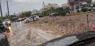 Σαρώνει η κακοκαιρία τη Θεσσαλία- Πλημμύρες και προβλήματα σε όλη τη χώρα