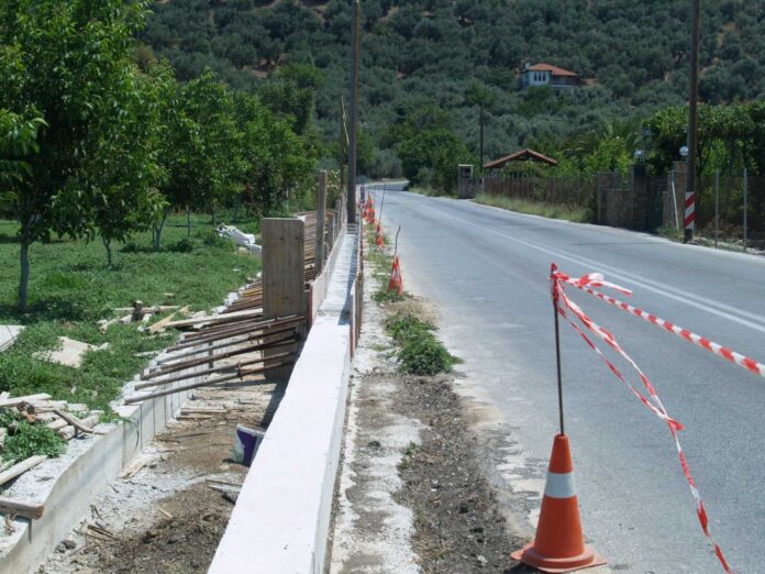 ΤΕΧΝΙΚΑ ΝΟΤΙΟΥ ΠΗΛΙΟΥ ΜΠΟΥΦΑ ΤΟΙΧΙΟ ΚΑΙ ΤΕΧΝΙΚΑ ΟΜΒΡΙΩΝ