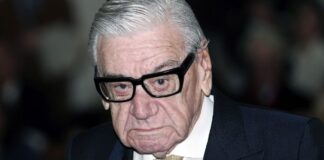 Ραγίζει καρδιές το τελευταίο «αντίο» της εγγονής του Ζάχου Χατζηφωτίου