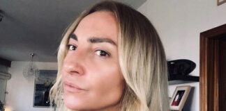 «Η Μιμή Ντενίση με πήγε σε ένα δωμάτιο σκοτεινό και με έβαλε να κοιμηθώ»