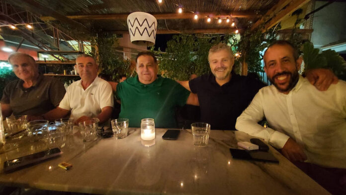 ΓΚΟΥΝΤΑΡΑΣ