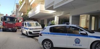 Έπεσε από το μπαλκόνι της και σκοτώθηκε