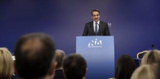 Μητσοτάκης: Εξωθεσμικά κέντρα μας δείχνουν τα δόντια τους αλλά δεν μασάμε
