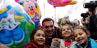 Αλέξης Τσίπρας για την Παγκόσμια Ημέρα του Παιδιού: «Η παιδική φτώχεια δεν καταπολεμάται με κλειδωμένα γάλατα»