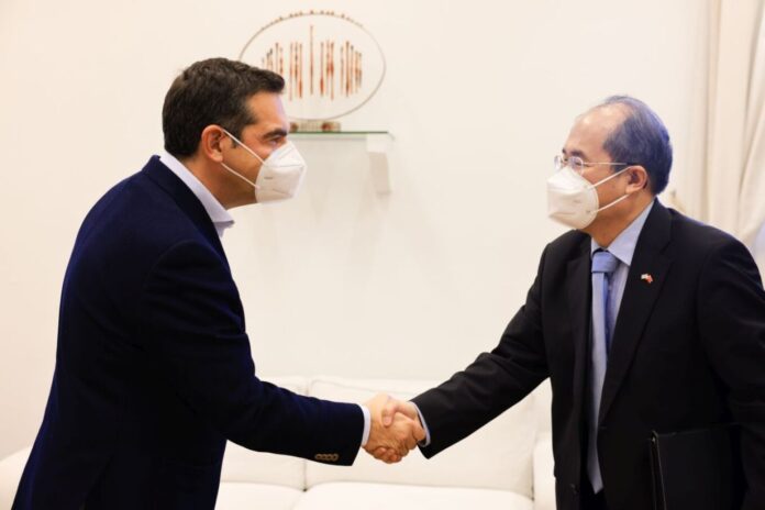 tsipras-presvis-kina