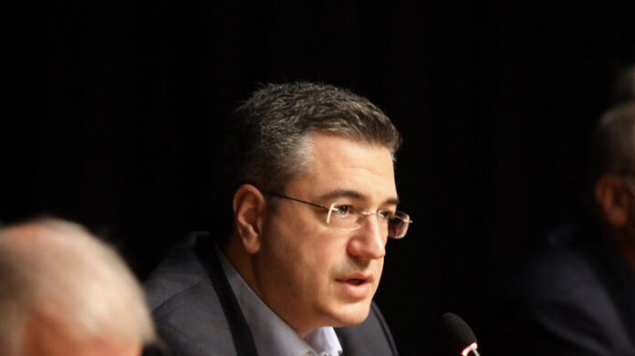 tzitzikostas