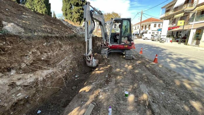 ΠΕΖΟΥΛΑ ΑΡΓΑΛΑΣΤΗ